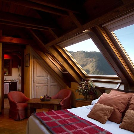 Hotel Val De Ruda บาเกย์รา-เบเรต ภายนอก รูปภาพ
