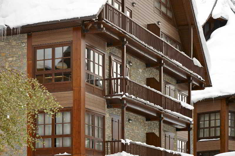 Hotel Val De Ruda บาเกย์รา-เบเรต ภายนอก รูปภาพ